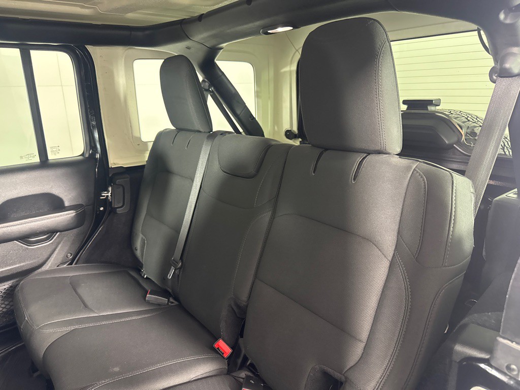 2018 Jeep Wrangler Unlimited Image 21