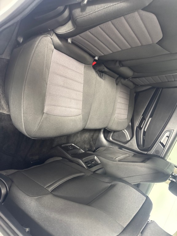 2018 Ford Edge Image 21