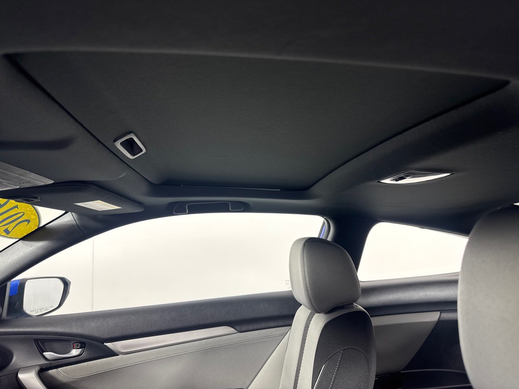 2016 Honda Civic Image 15