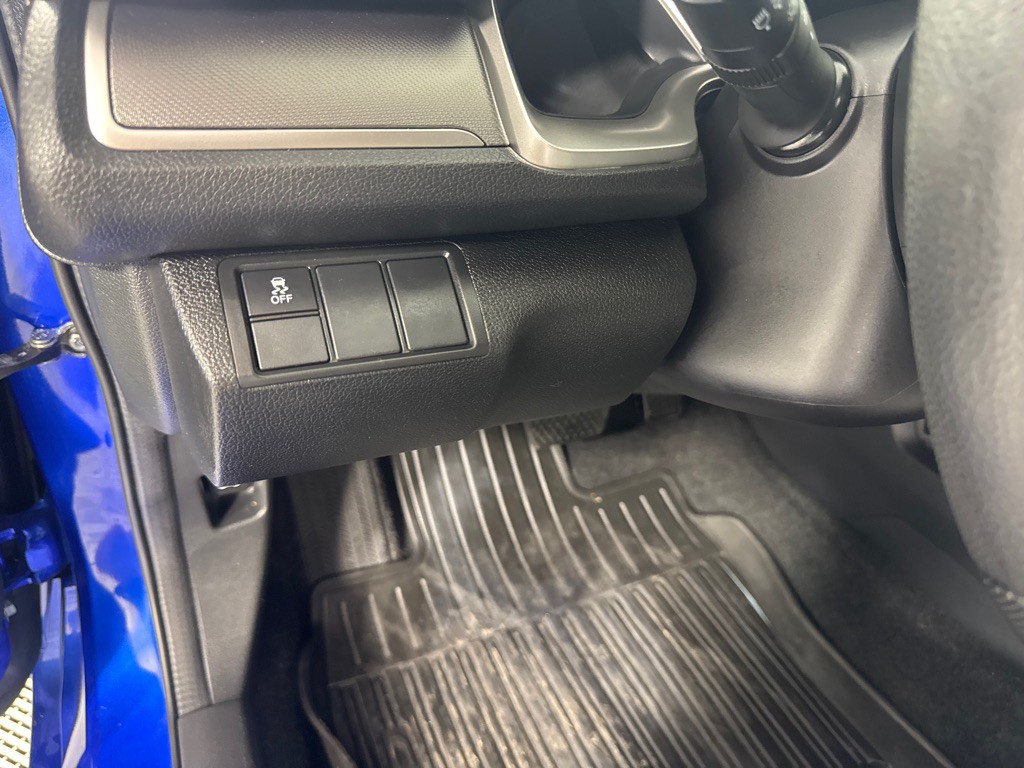 2016 Honda Civic Image 16