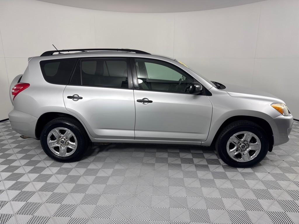 2012 Toyota Rav4 Image 4