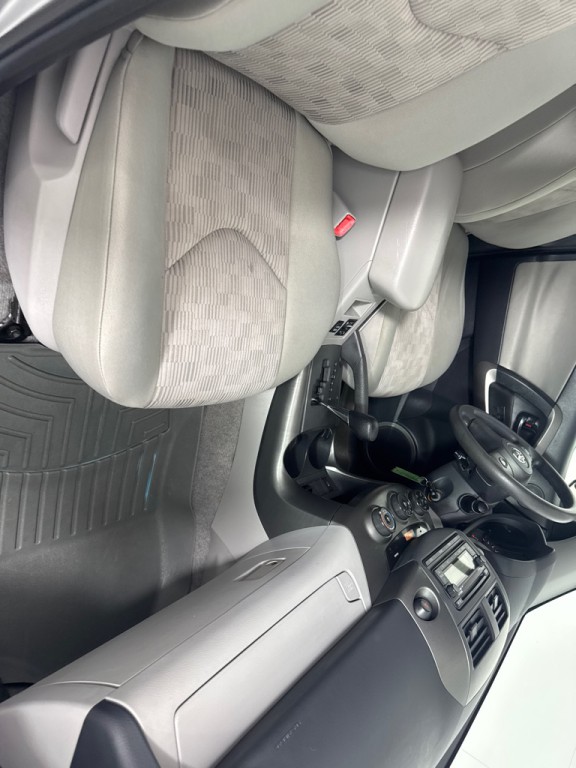 2012 Toyota Rav4 Image 20