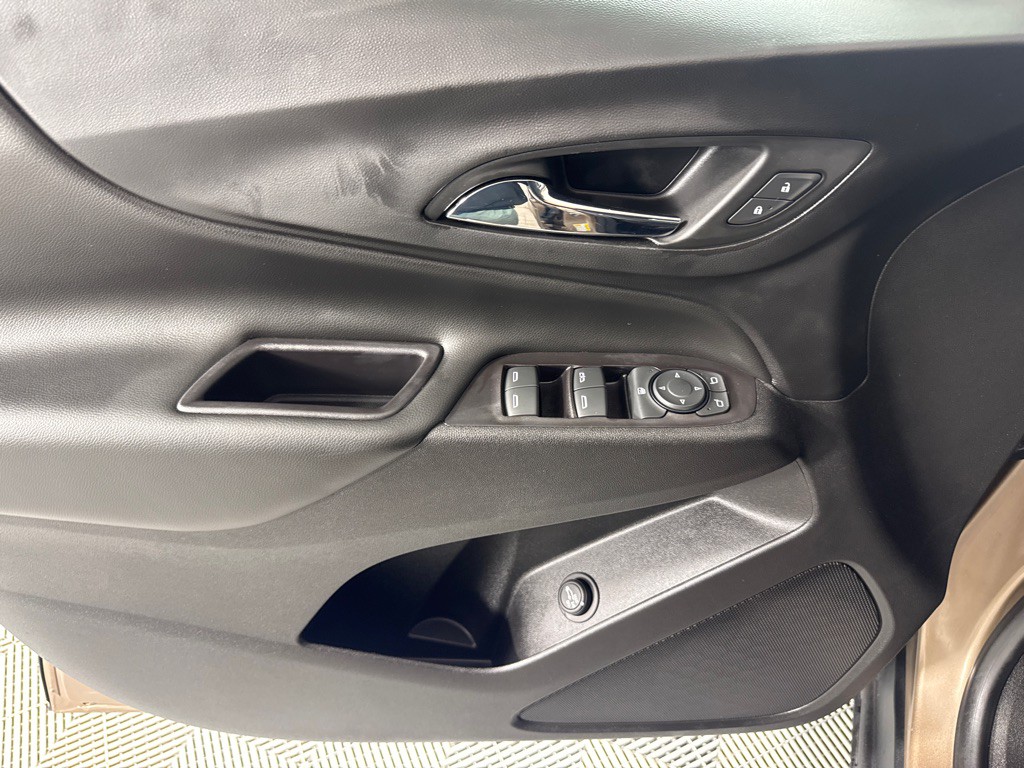 2019 Chevrolet Equinox Image 10