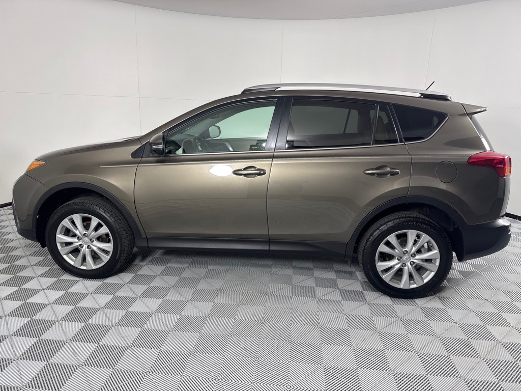 2013 Toyota Rav4 Image 6