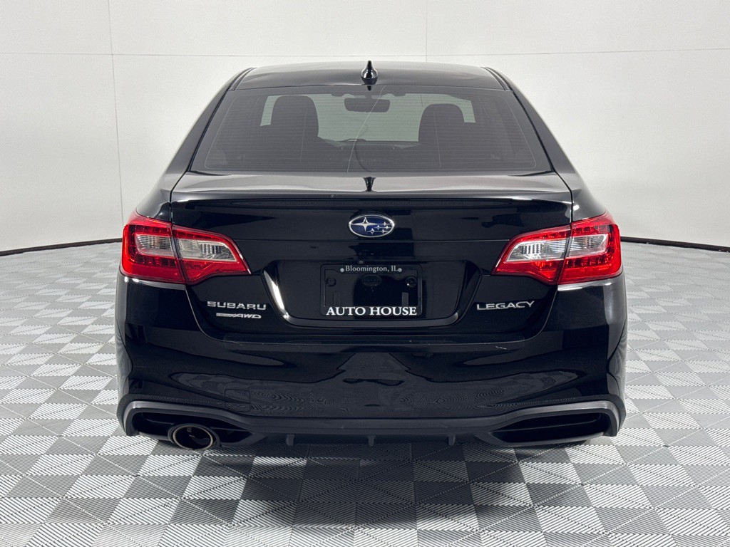 2019 Subaru Legacy Image 6