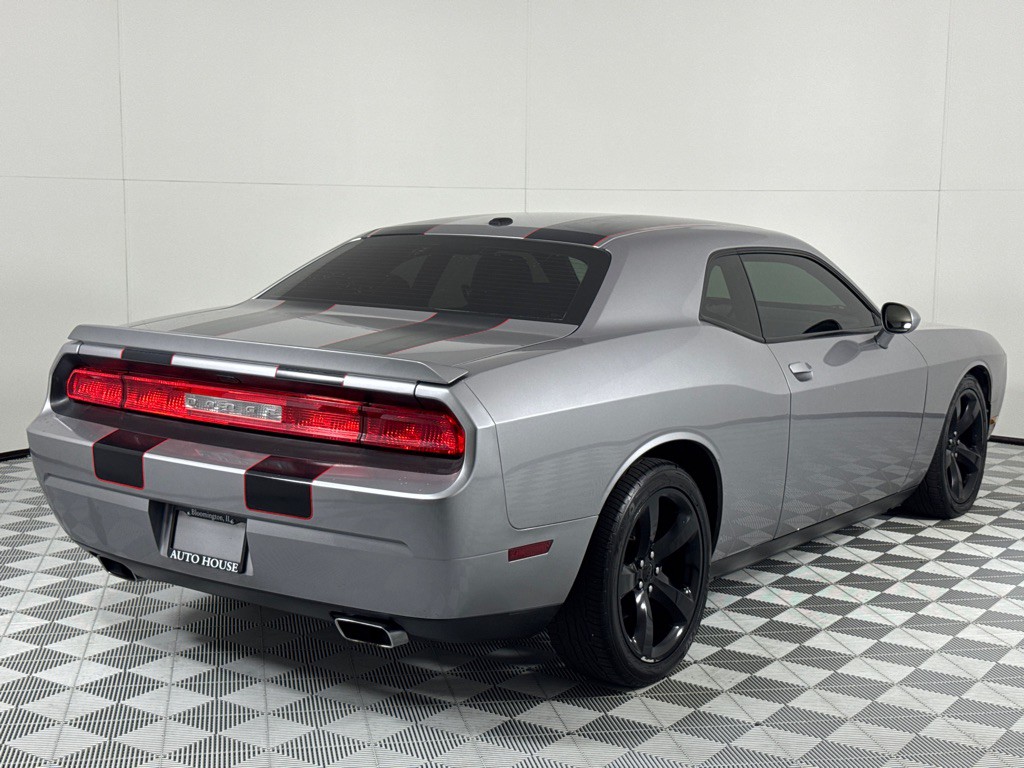2014 Dodge Challenger Image 5
