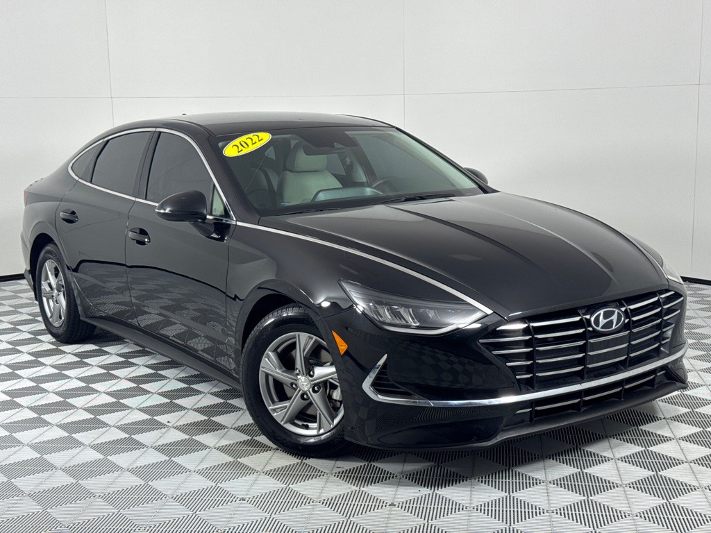 2022 Hyundai Sonata Image 2