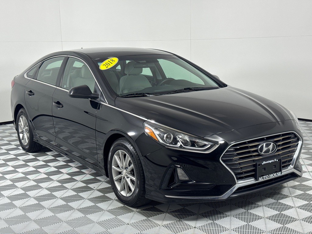 2018 Hyundai Sonata Image 3