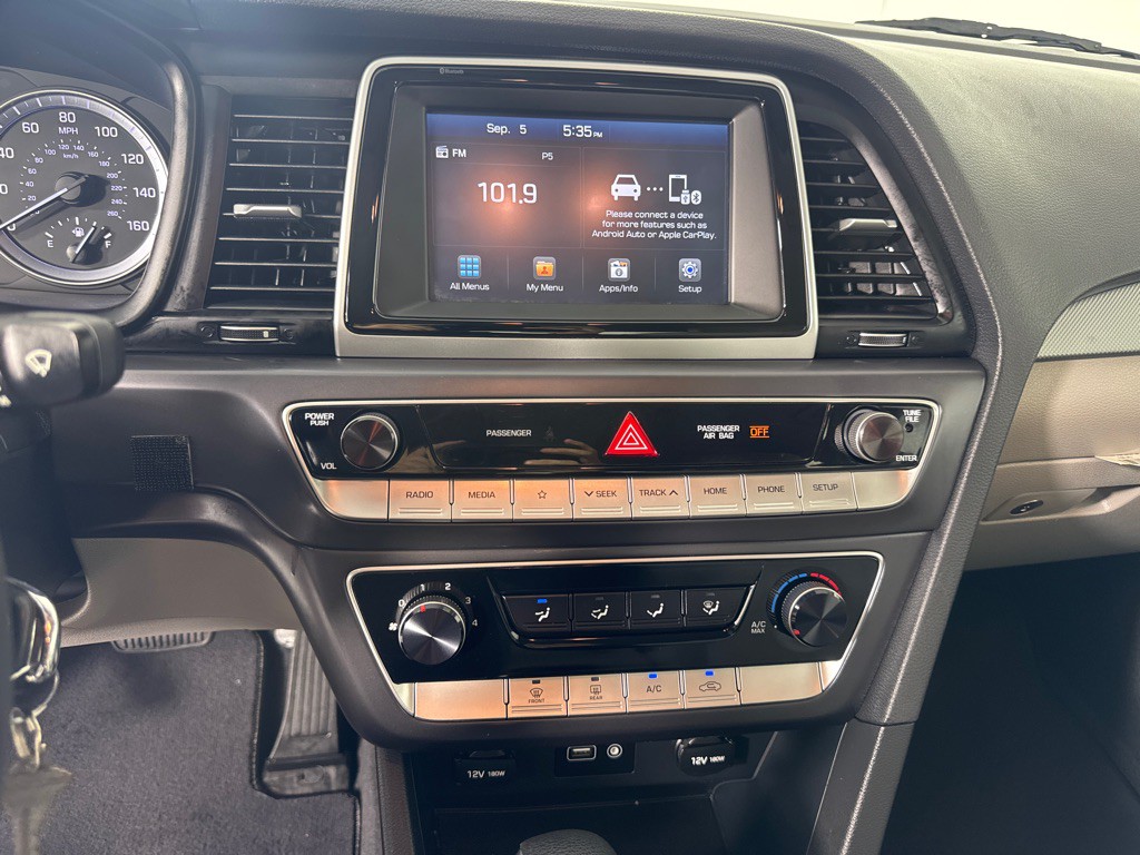 2018 Hyundai Sonata Image 18