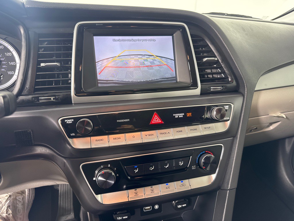 2018 Hyundai Sonata Image 19