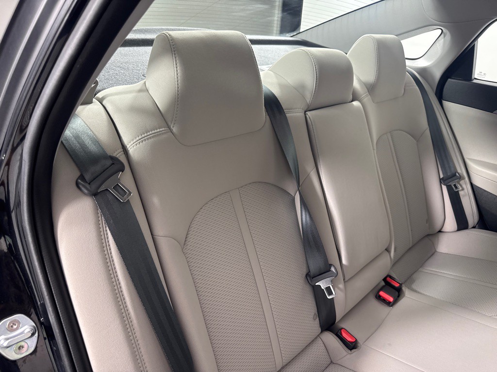 2018 Hyundai Sonata Image 24