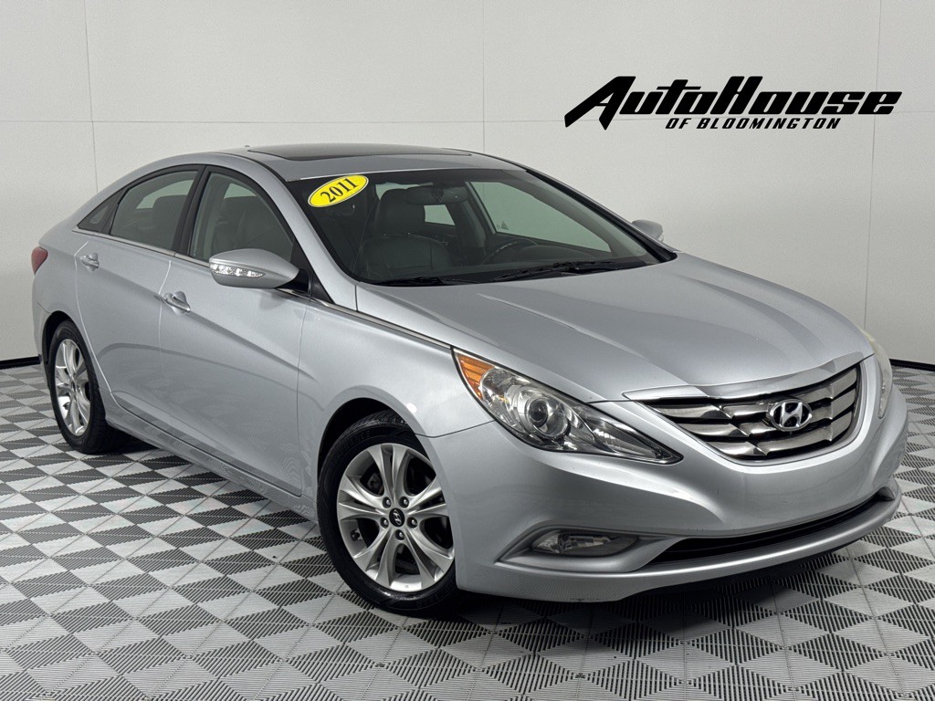 2011 Hyundai Sonata Image 1