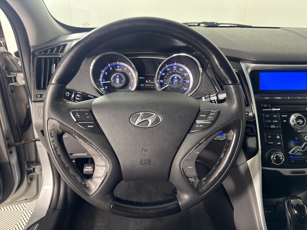 2011 Hyundai Sonata Image 17