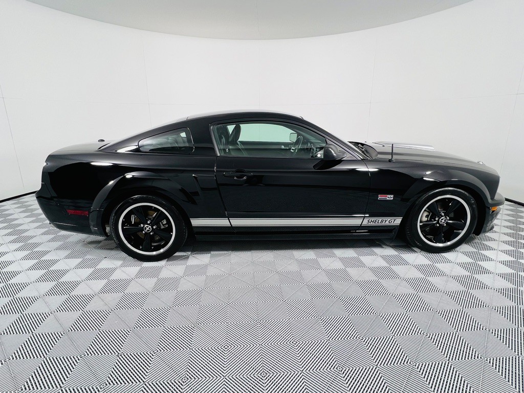 2007 Ford Mustang Image 7