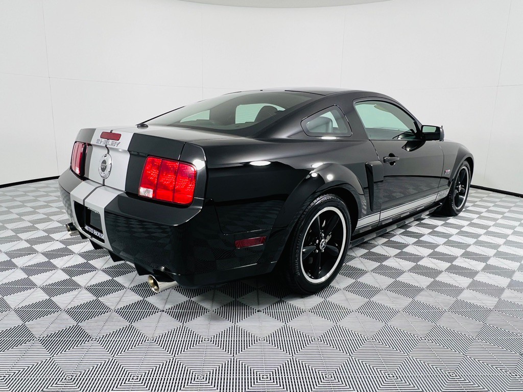 2007 Ford Mustang Image 8