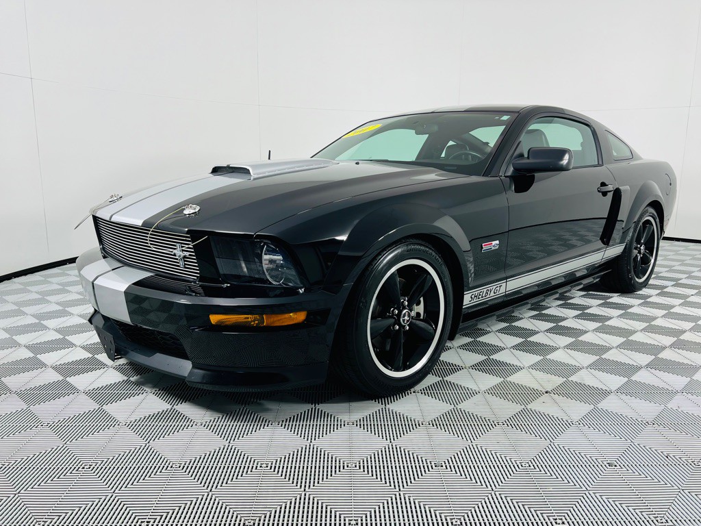 2007 Ford Mustang Image 14