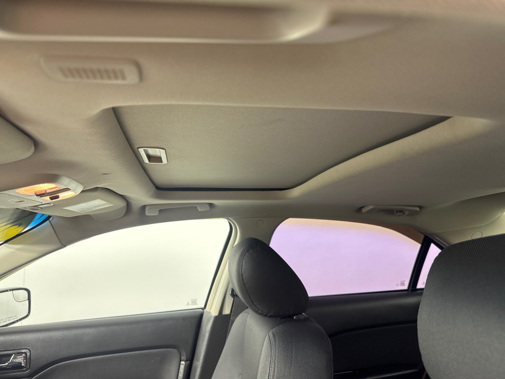 2012 Ford Fusion Image 16