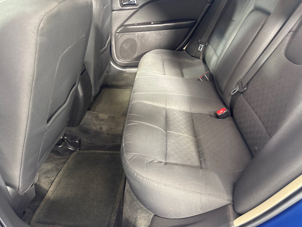2012 Ford Fusion Image 21