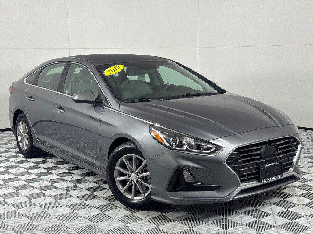 2018 Hyundai Sonata Image 2