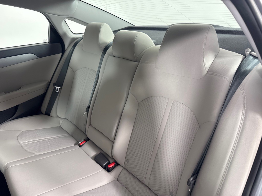 2018 Hyundai Sonata Image 19