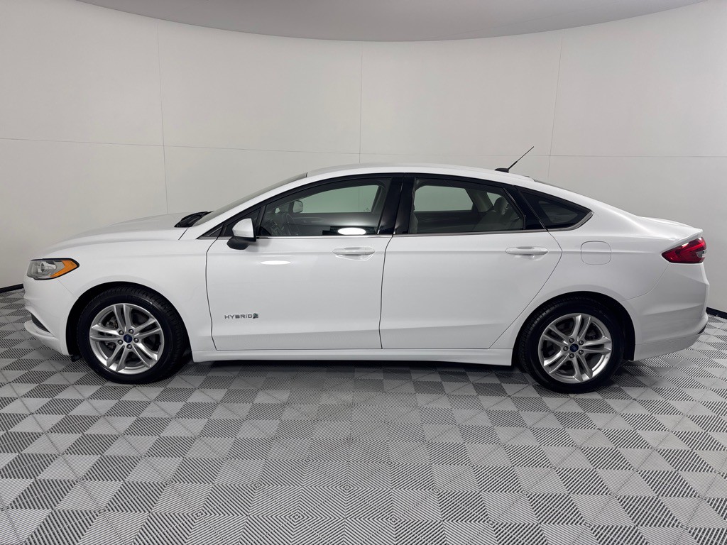 2018 Ford Fusion Image 9