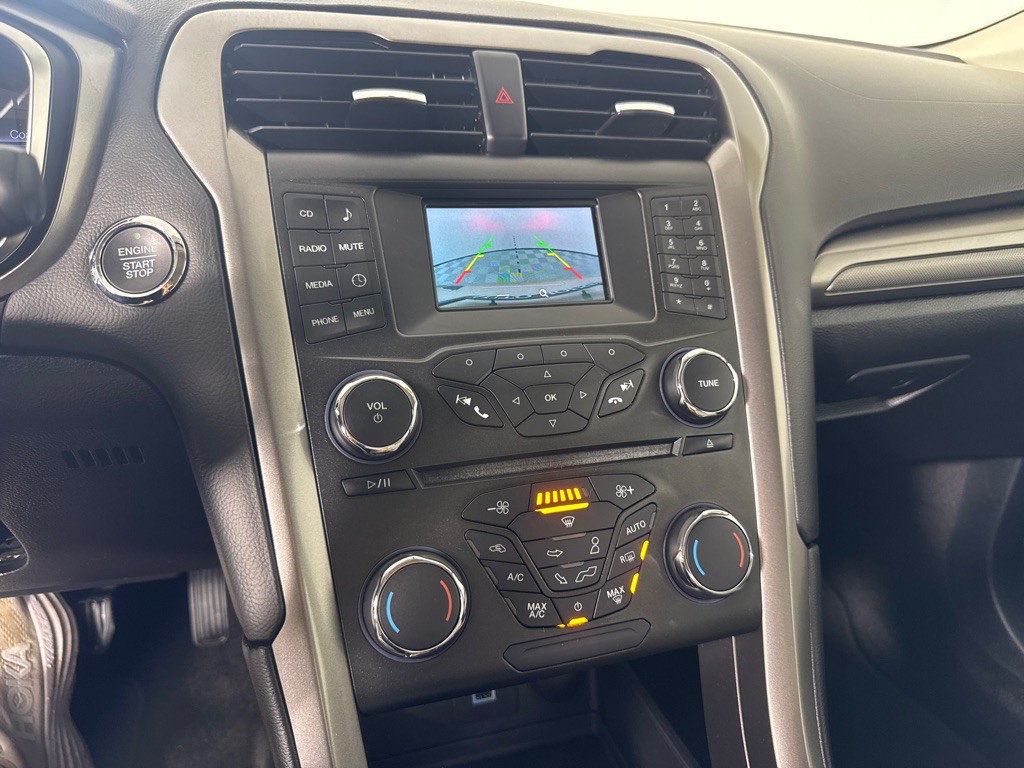 2017 Ford Fusion Image 14