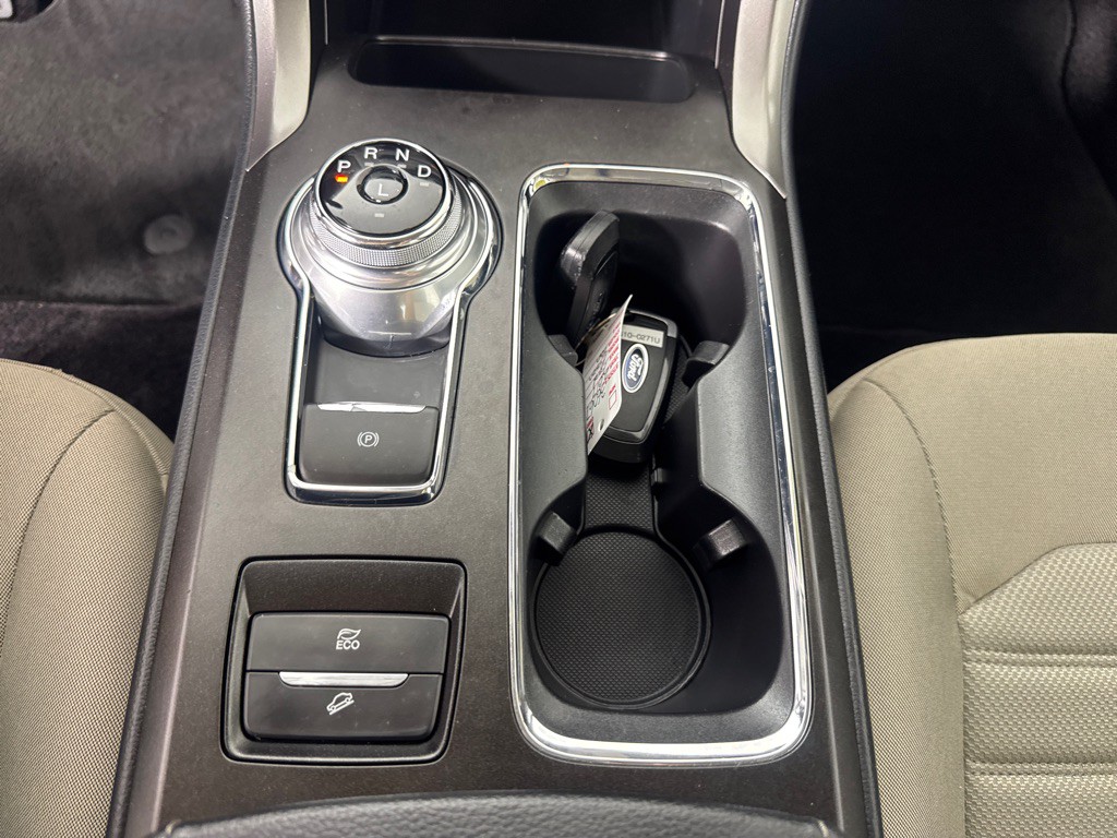 2017 Ford Fusion Image 15