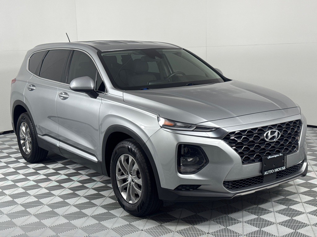 2020 Hyundai Santa Fe Image 3