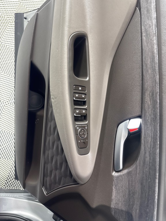 2020 Hyundai Santa Fe Image 12