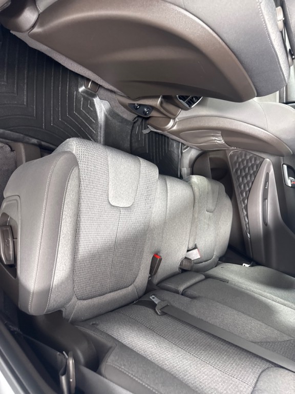 2020 Hyundai Santa Fe Image 19