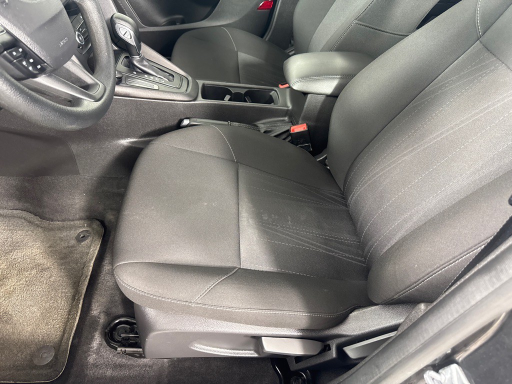 2018 Ford Focus Image 14
