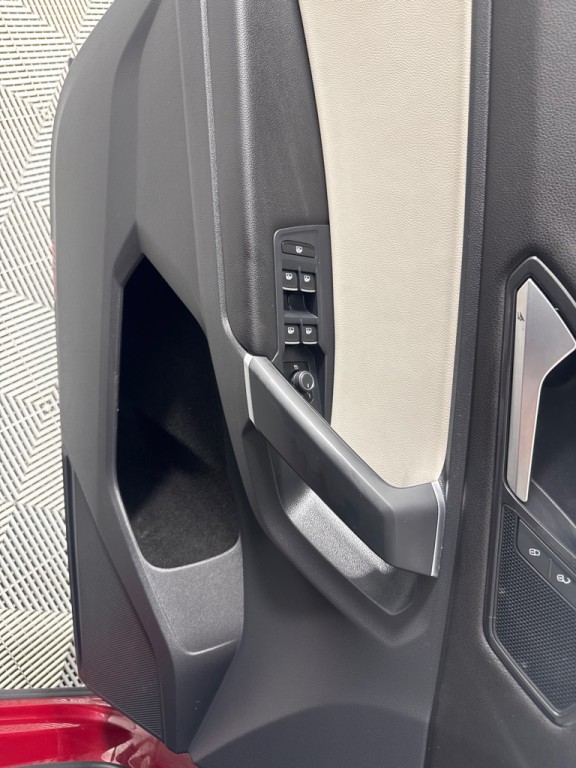 2018 Volkswagen Tiguan Image 9