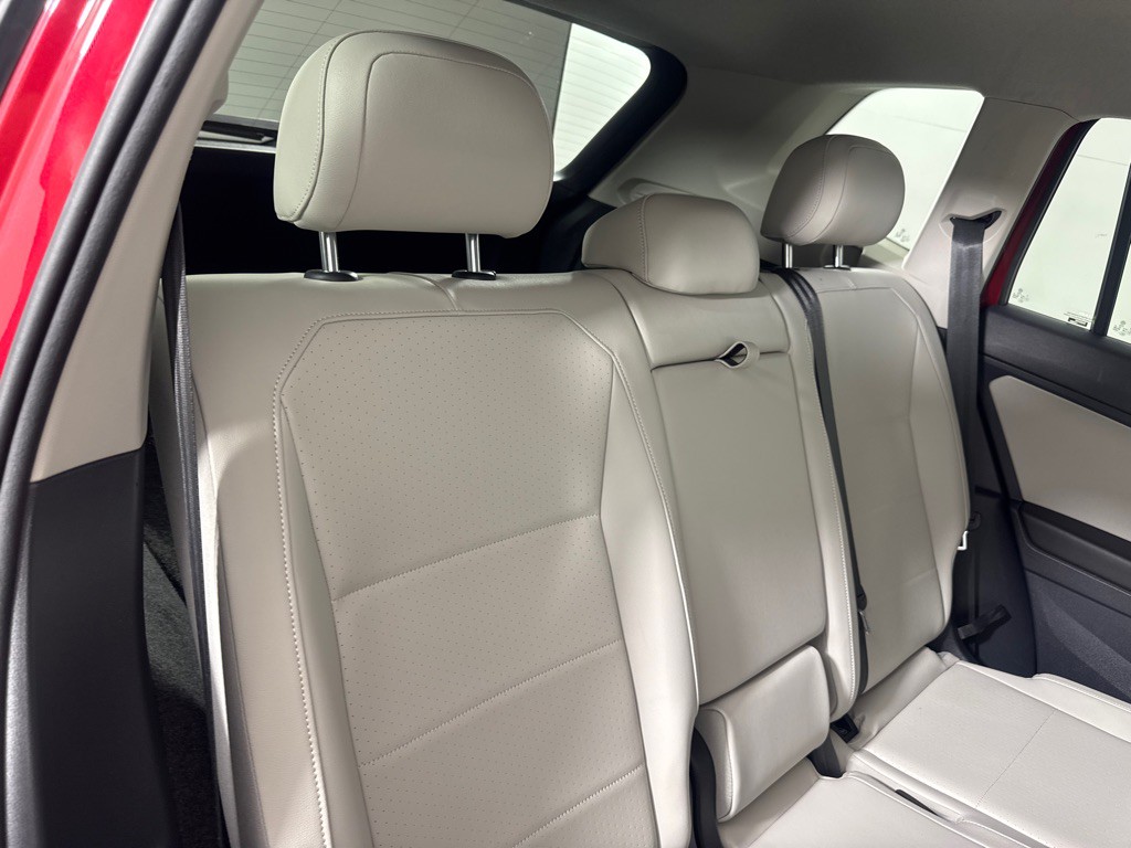 2018 Volkswagen Tiguan Image 21