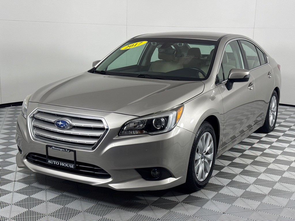 2017 Subaru Legacy Image 10