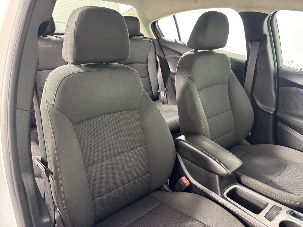 2017 Chevrolet Cruze Image 26