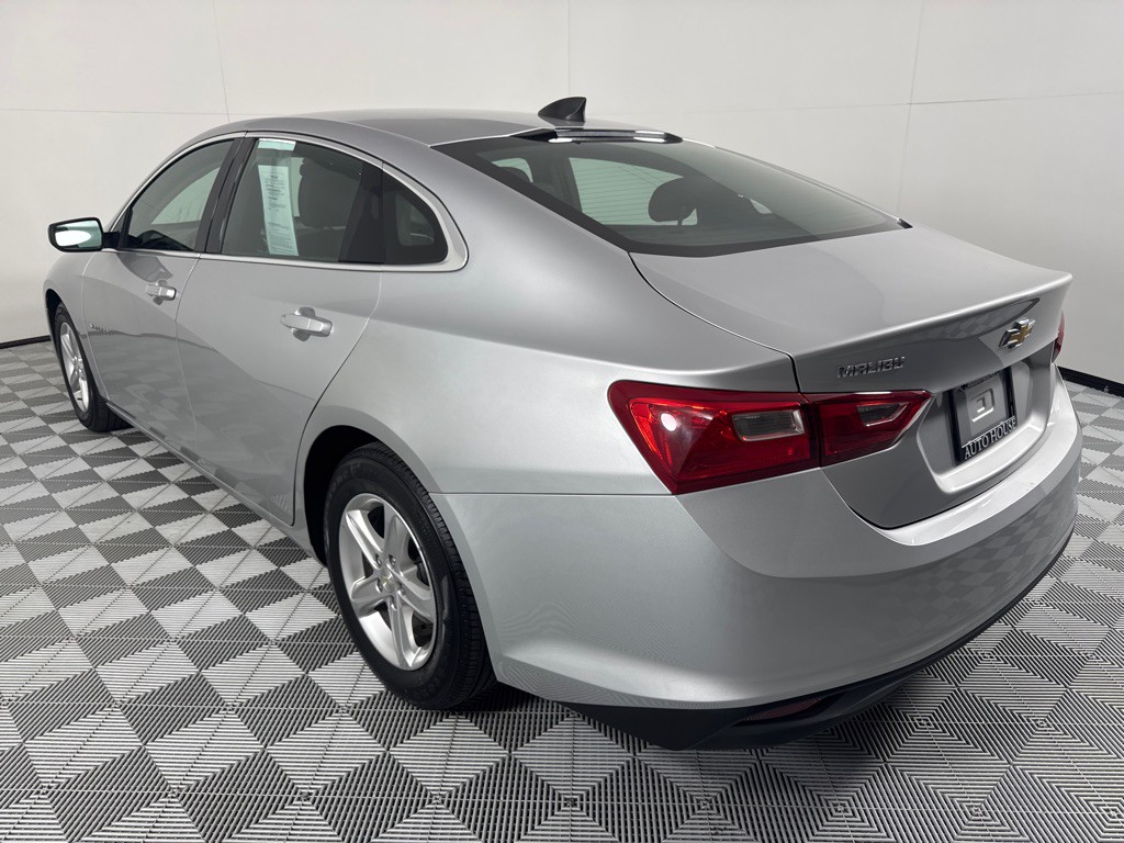 2020 Chevrolet Malibu Image 8