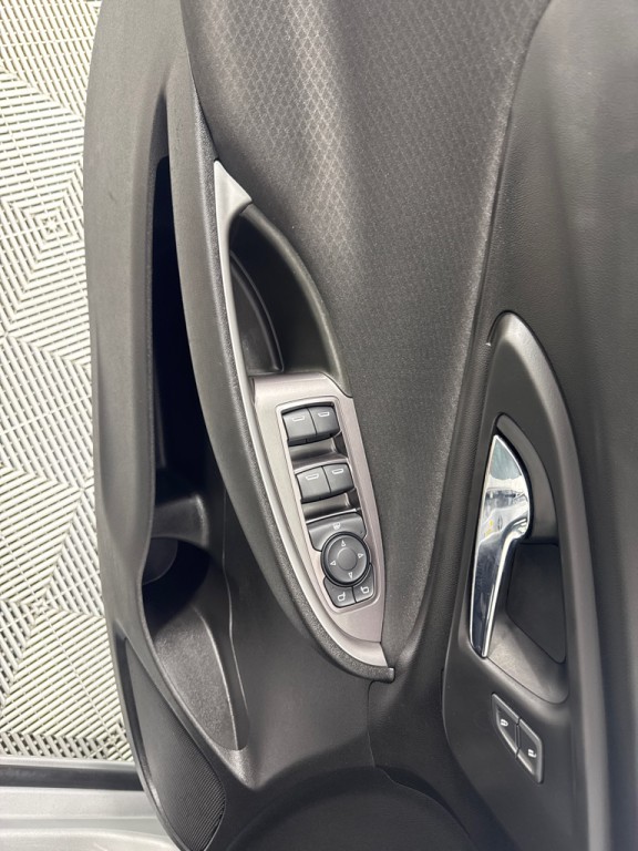 2020 Chevrolet Malibu Image 13