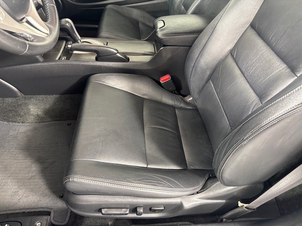 2012 Honda Accord Image 13