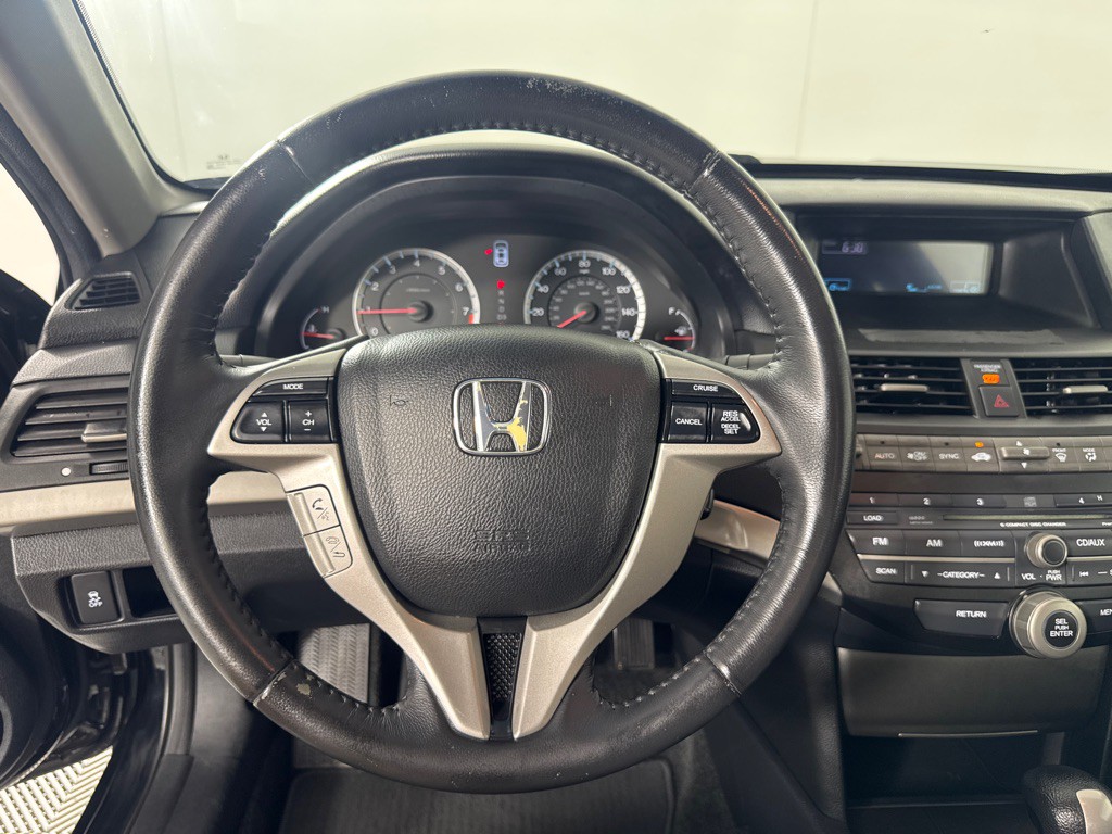 2012 Honda Accord Image 16