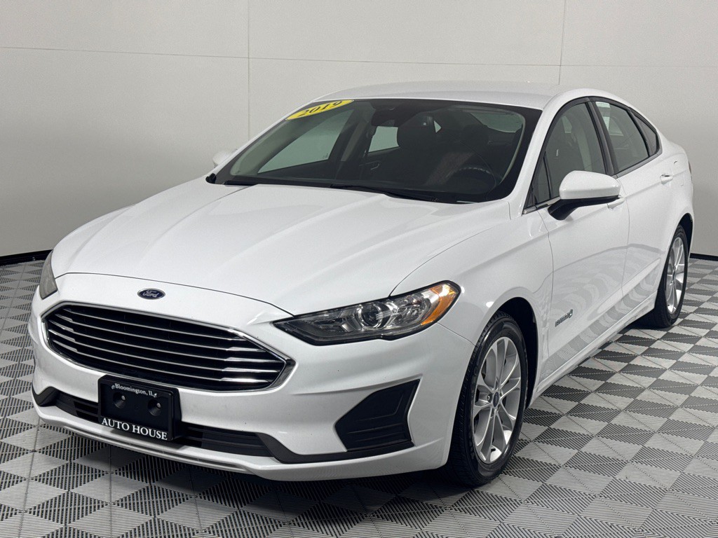 2019 Ford Fusion Image 10