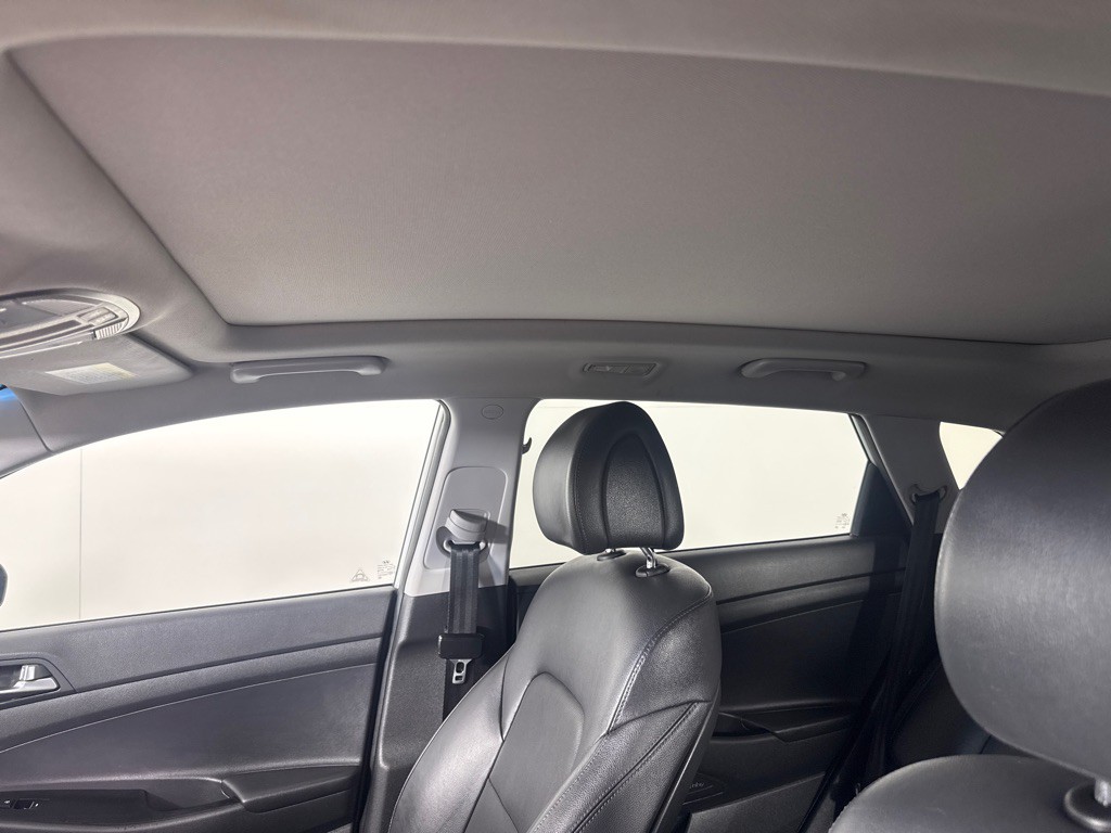 2017 Hyundai Tucson Image 15