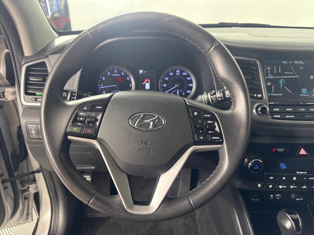 2017 Hyundai Tucson Image 17