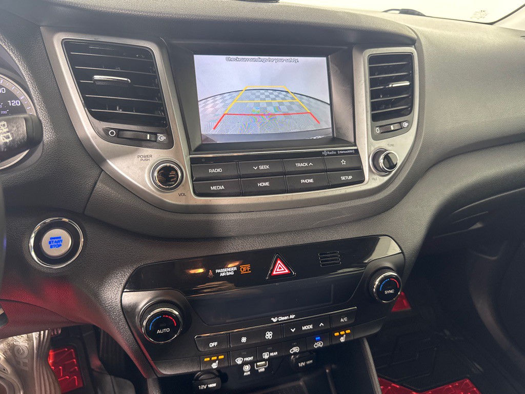2018 Hyundai Tucson Image 16