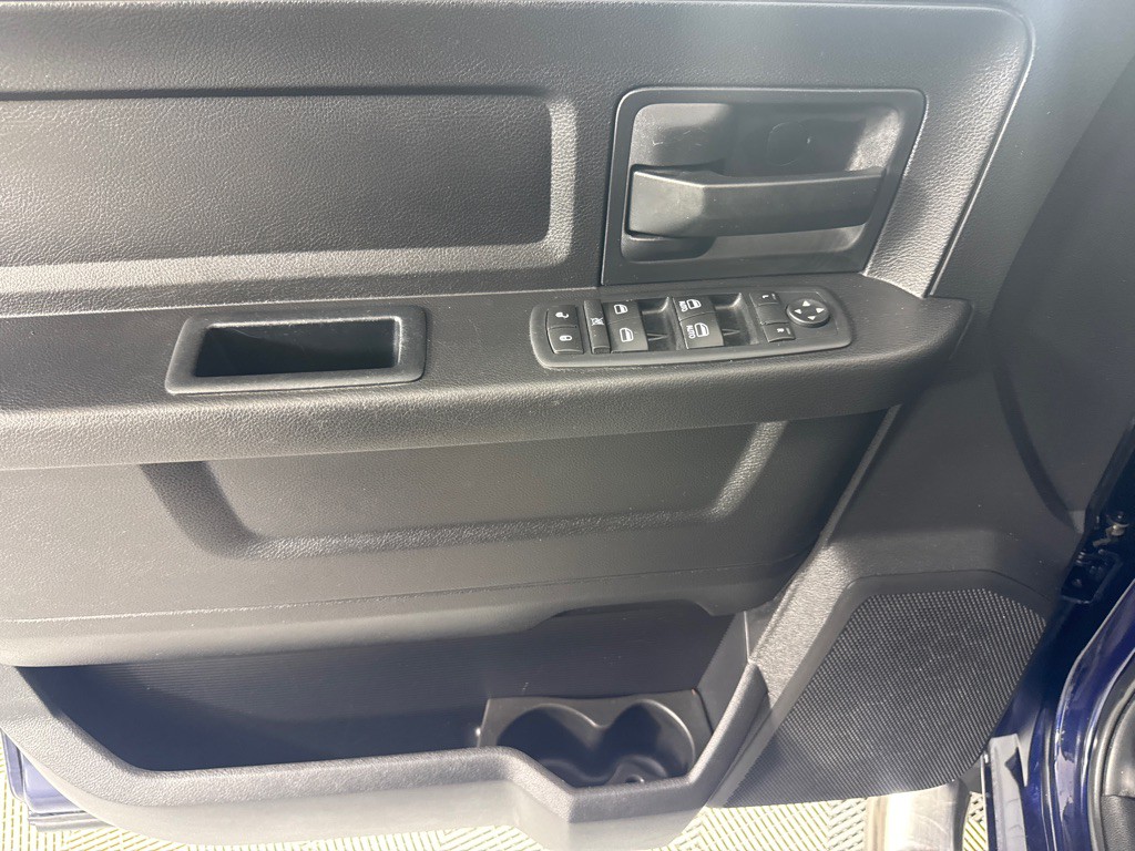 2017 RAM 1500 Image 8