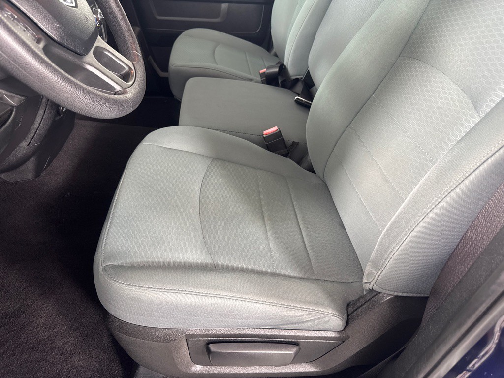 2017 RAM 1500 Image 9