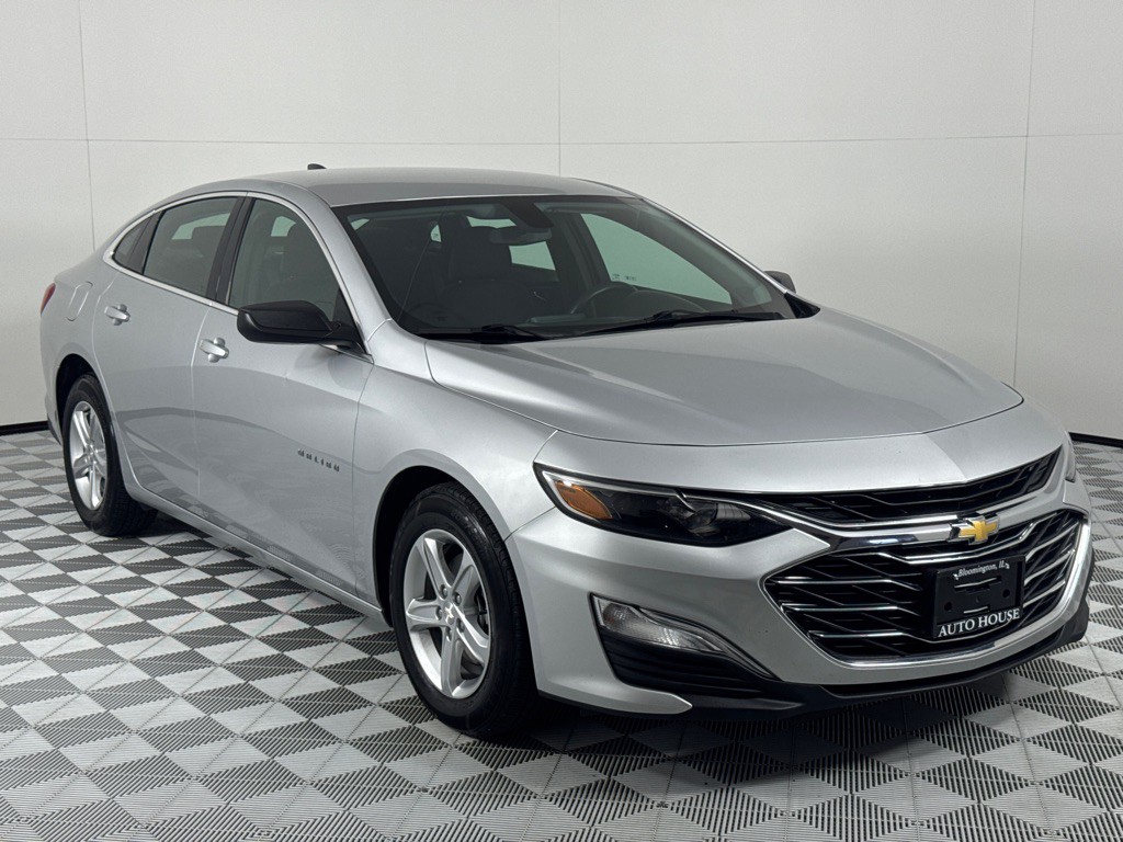 2020 Chevrolet Malibu Image 3