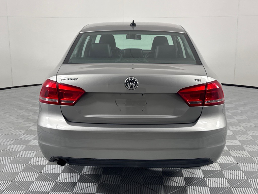 2014 Volkswagen Passat Image 6