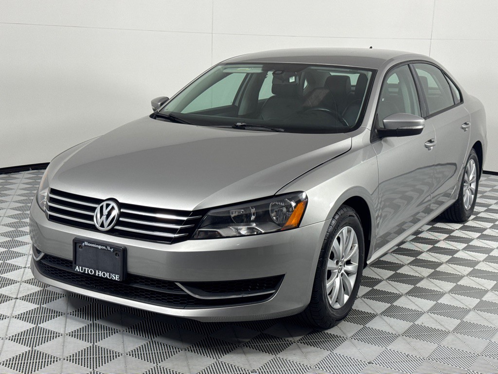 2014 Volkswagen Passat Image 10