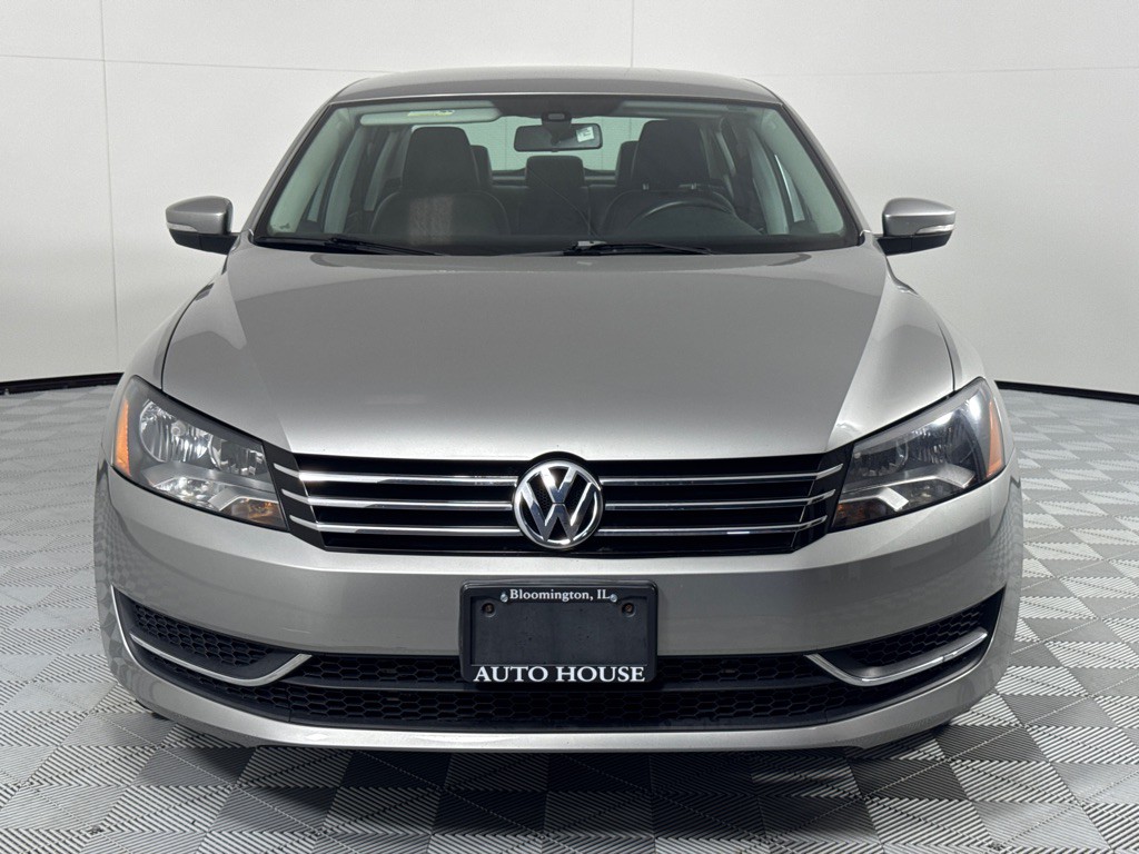 2014 Volkswagen Passat Image 11
