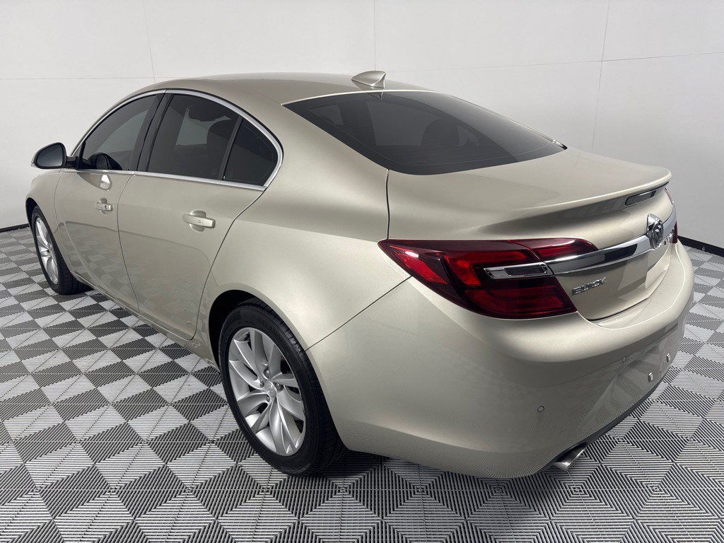 2016 Buick Regal Image 6